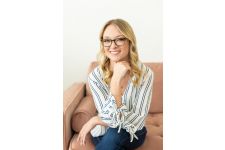 Logo for Clarissa Wicklund Logo for Clarissa Wicklund