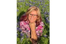 Logo for Debi Lynn Logo for Debi Lynn