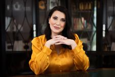 Logo for Delia Sousa Logo for Delia Sousa