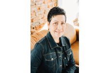 Logo for Julia Pearce Logo for Julia Pearce