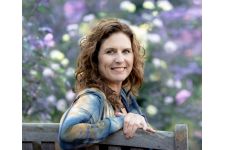 Logo for Laura Marie Lamp Logo for Laura Marie Lamp