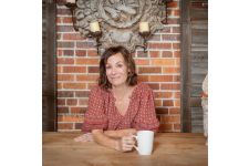 Logo for Robin Palmer Blanche Logo for Robin Palmer Blanche