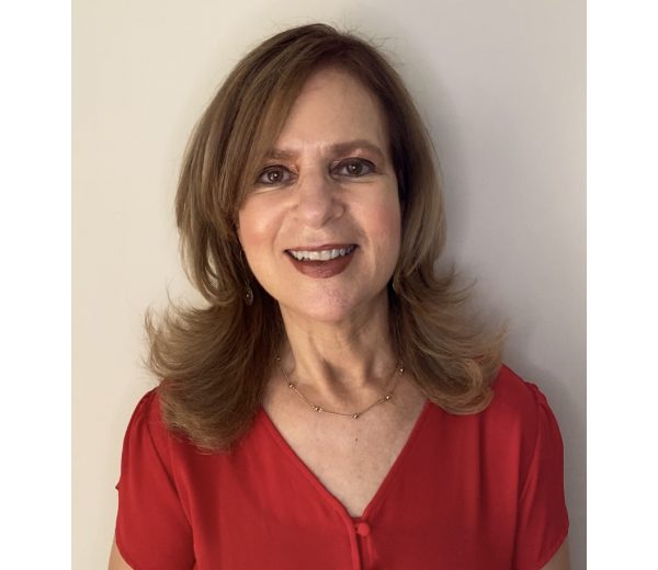 Photo of Ms. Taube Levitt Photo of Ms. Taube Levitt